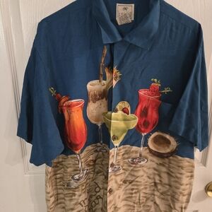 Luau Men's L Vibrant Cocktail Print Casual Button Down Short Sleeve Shirt